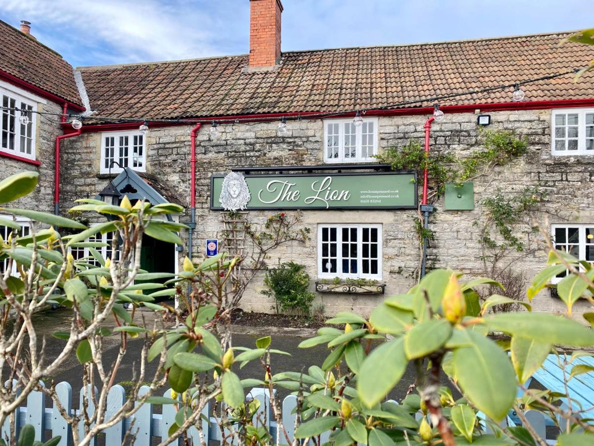 The Lion At West Pennard Hotel Exterior photo