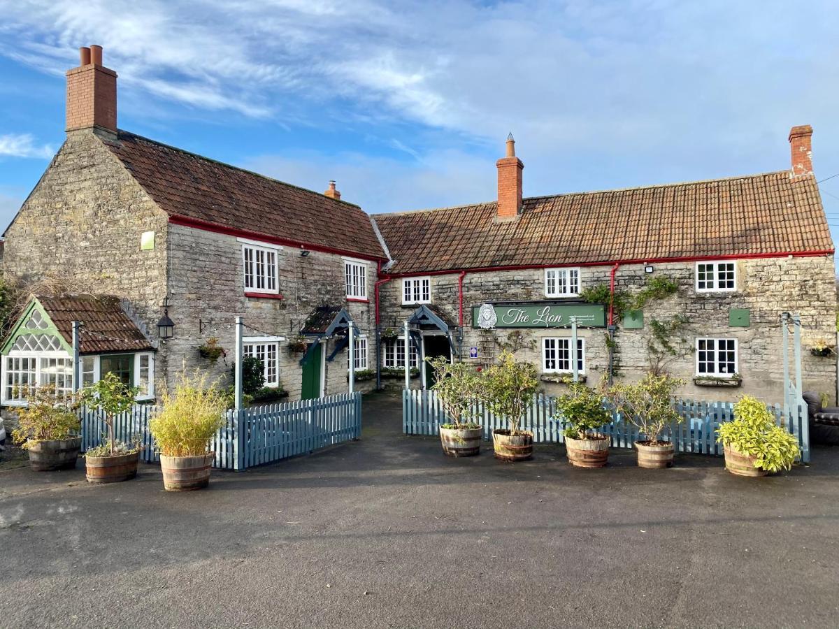 The Lion At West Pennard Hotel Exterior photo